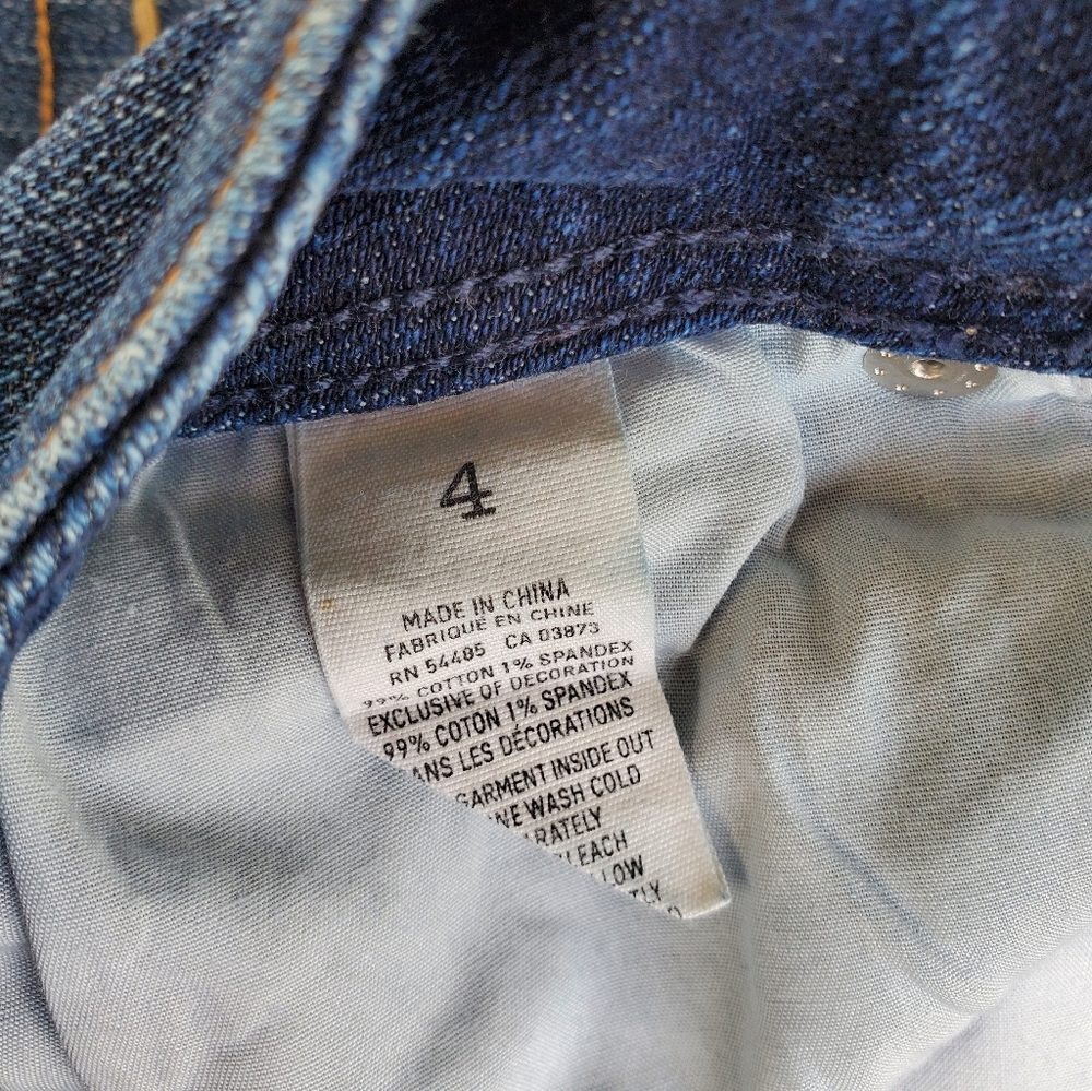 American Eagle Jean Short, size 4 - Picture 6 of 6